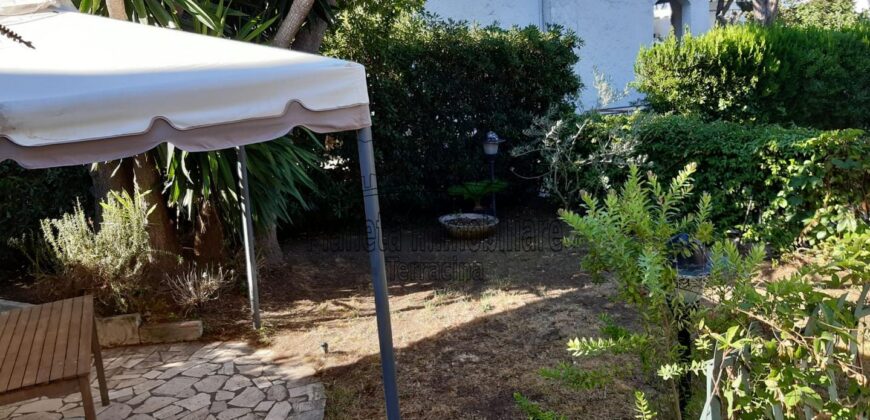 Villa trifamiliare – Terracina – San Felice Circeo