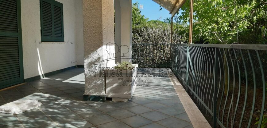 Villa trifamiliare – Terracina – San Felice Circeo