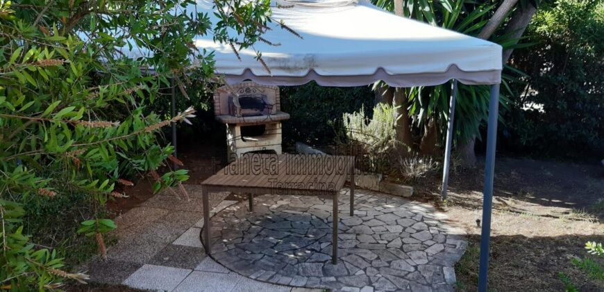 Villa trifamiliare – Terracina – San Felice Circeo