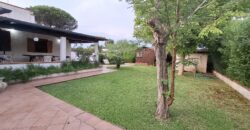 Villa quadrifamiliare in vendita in Strada Provinciale Badino, 47