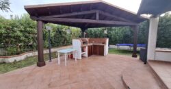 Villa quadrifamiliare in vendita in Strada Provinciale Badino, 47