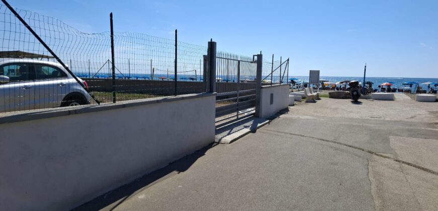 Terreno in Vendita – Terracina – Fronte Mare